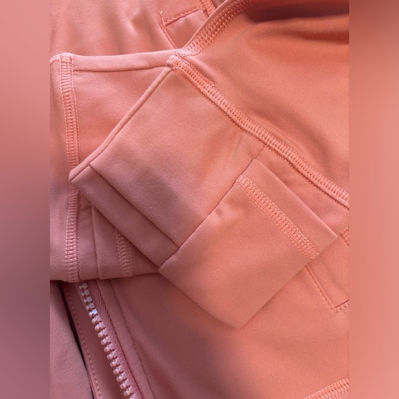 Lululemon Define Hooded Jacket size 8, NWT - Picture 6 of 8